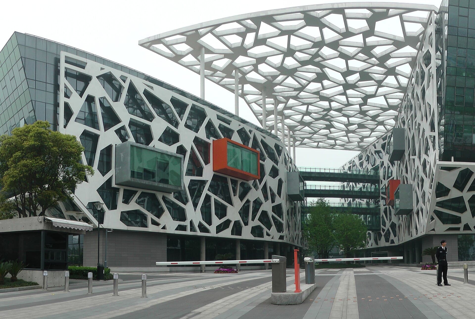 Le siège du groupe Alibaba à Hangzhou, campus de Xixi, moteur du festival commercial du Double 11 (Singles' Day).